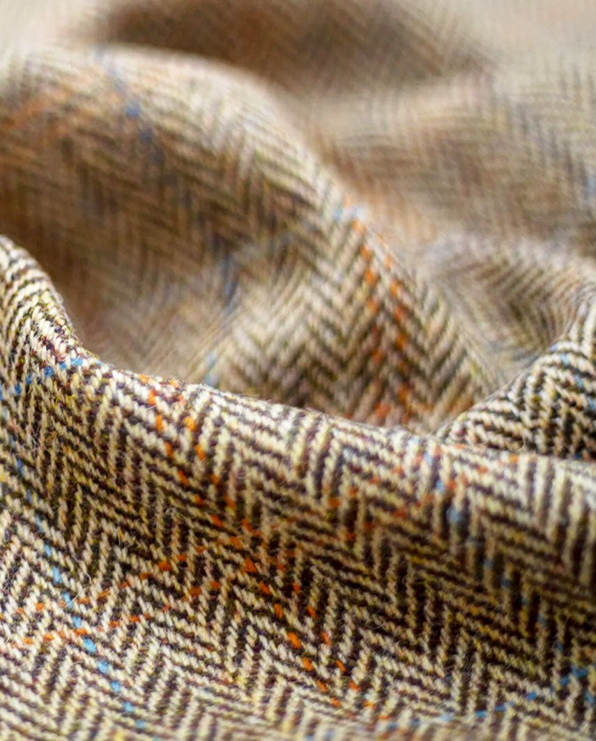 Harris Tweed Hose ''Mr. Miller " in sand herringbone - Wellington of Bilmore