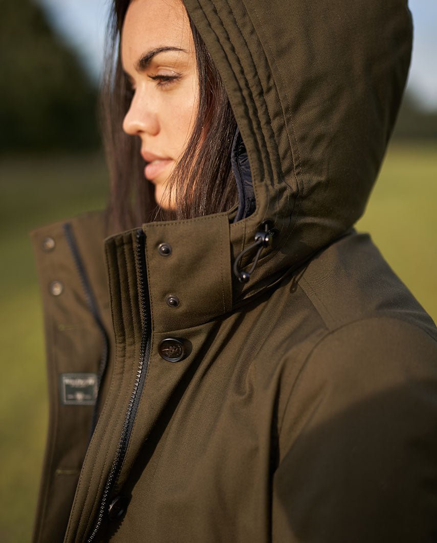 leichter Damen Daunenparka ''Bonny'' in oliv - Wellington of Bilmore