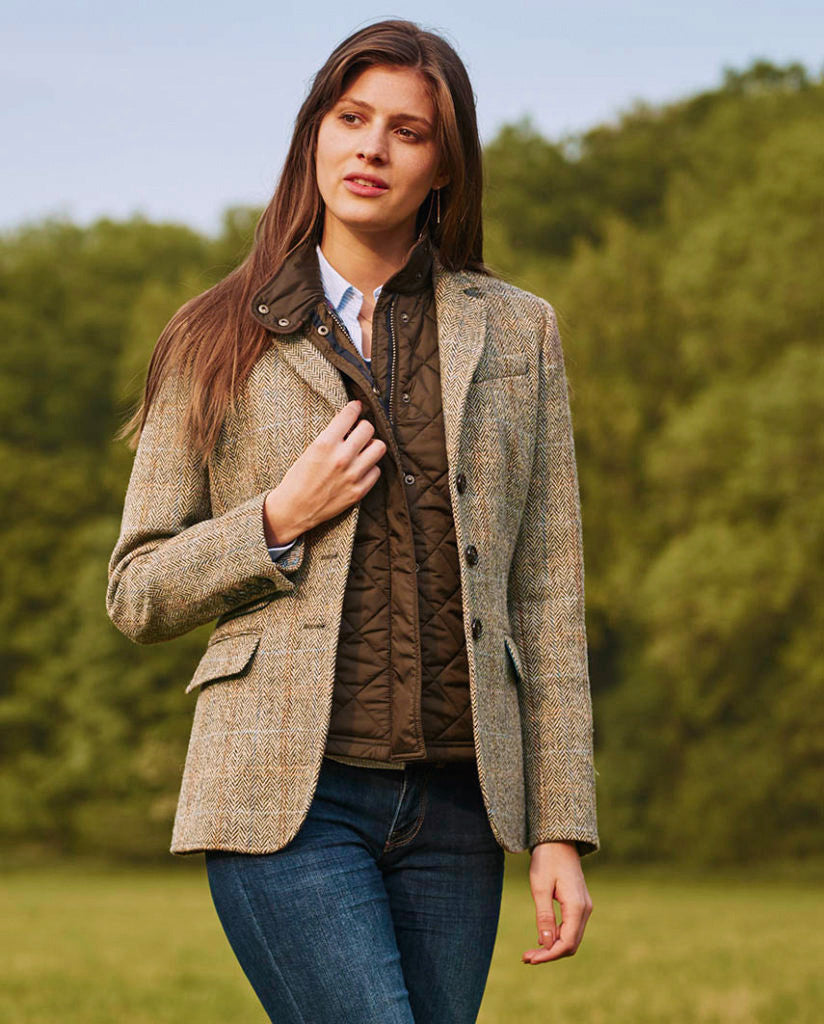 Harris Tweed Blazer ''Carola'' in Sand Herringbone